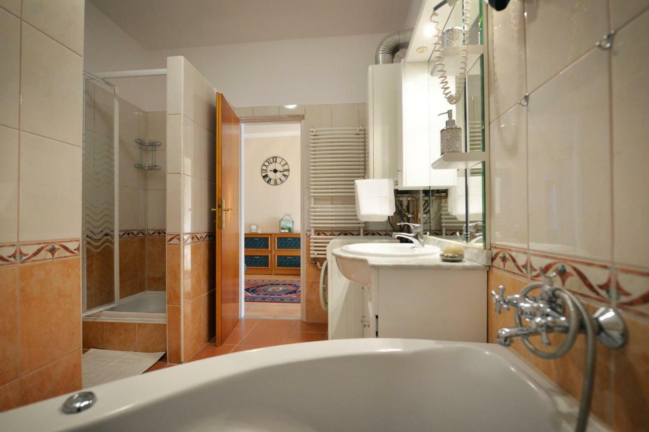 Hajduhegy Vendeghaz Apartment Eger Luaran gambar